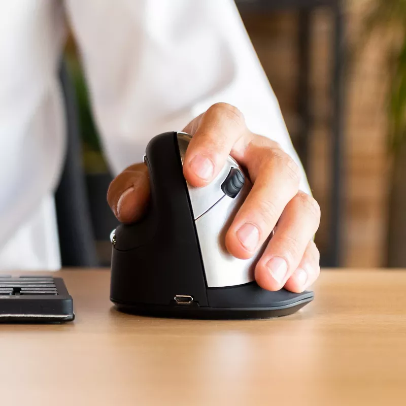 Ergonominė pelė R-Go HE Break su pertraukų programine įranga, didelė (rankos dydis ≥ 185 mm), kairiarankiams, Bluetooth, juoda