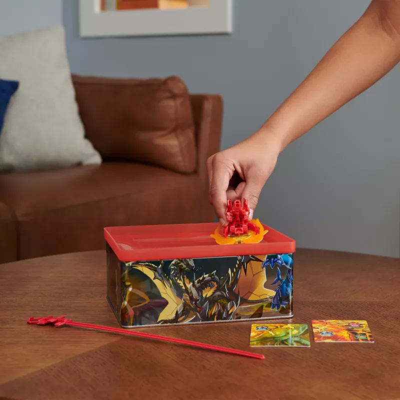 Bakugan Baku-tin su Special Attack Mantid, pritaikomas, besisukantis veiksmo žaislas ir laikymo dėžutė, vaikams nuo 6 metų
