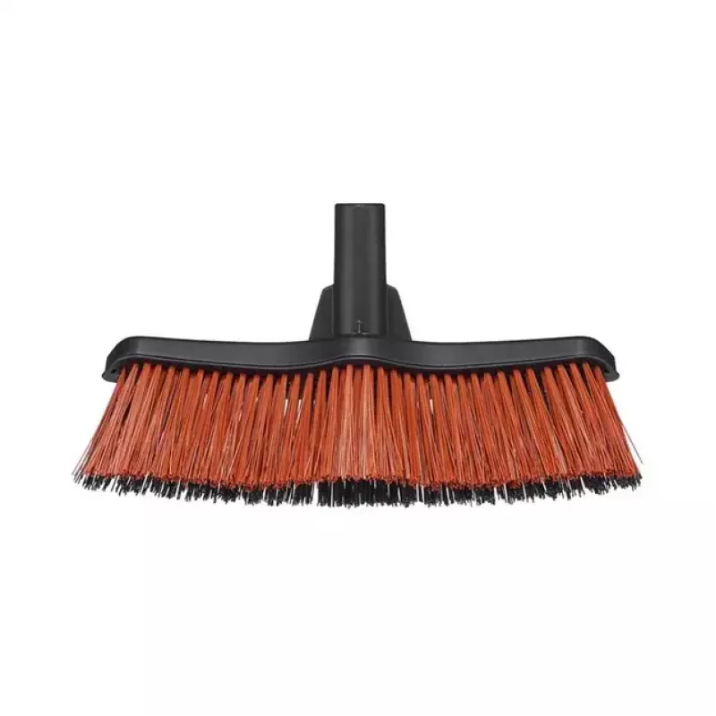 Šluota Fiskars 1025930 su minkštais ir kietais šereliais lauko valymui