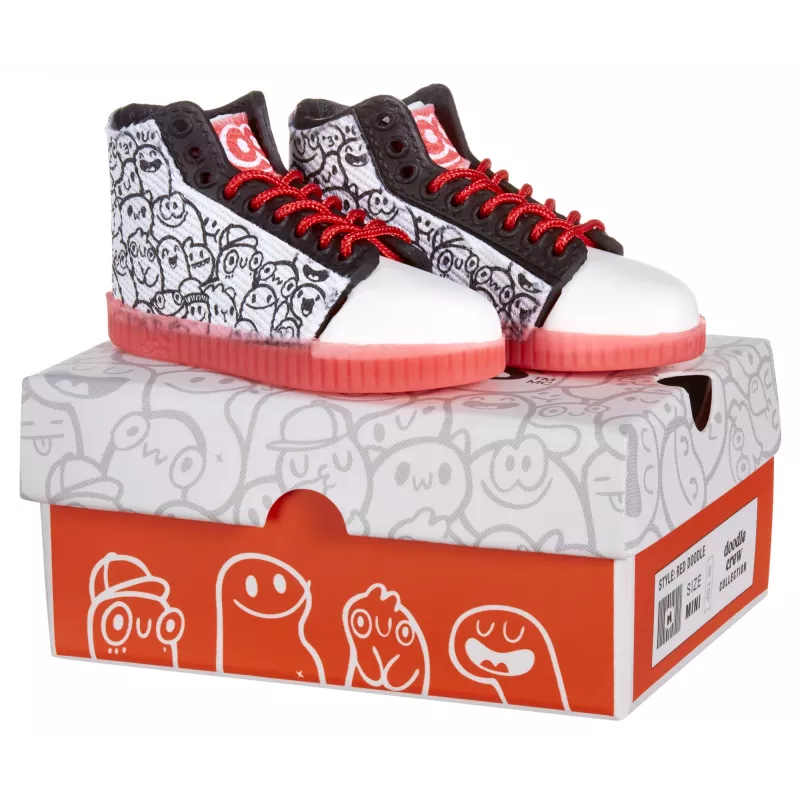Miniverse Make It Mini Sneakers PDQ – miniatiūrinių sportbačių rinkinys, 8 m., įvairiaspalvis, plastikas