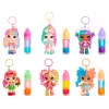MGA Entertainment Yummiland paslaptingas lūpų blizgesio lėlė – Carly Cakepop