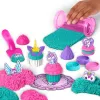 Kinetic Sand Shimmer, Unicorn Bake Shoppe rinkinys, 16oz (blizganti mėlyna ir neoninė rožinė), 8 vienaragio formų, sensorinis žaislas vaikams nuo 3 metų
