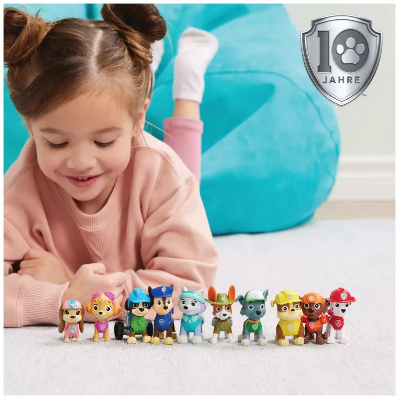 PAW Patrol 10-mečio jubiliejinis dovanų rinkinys „Visos letenos ant denio“ su 10 kolekcinių figūrėlių, žaislai vaikams nuo 3 metų