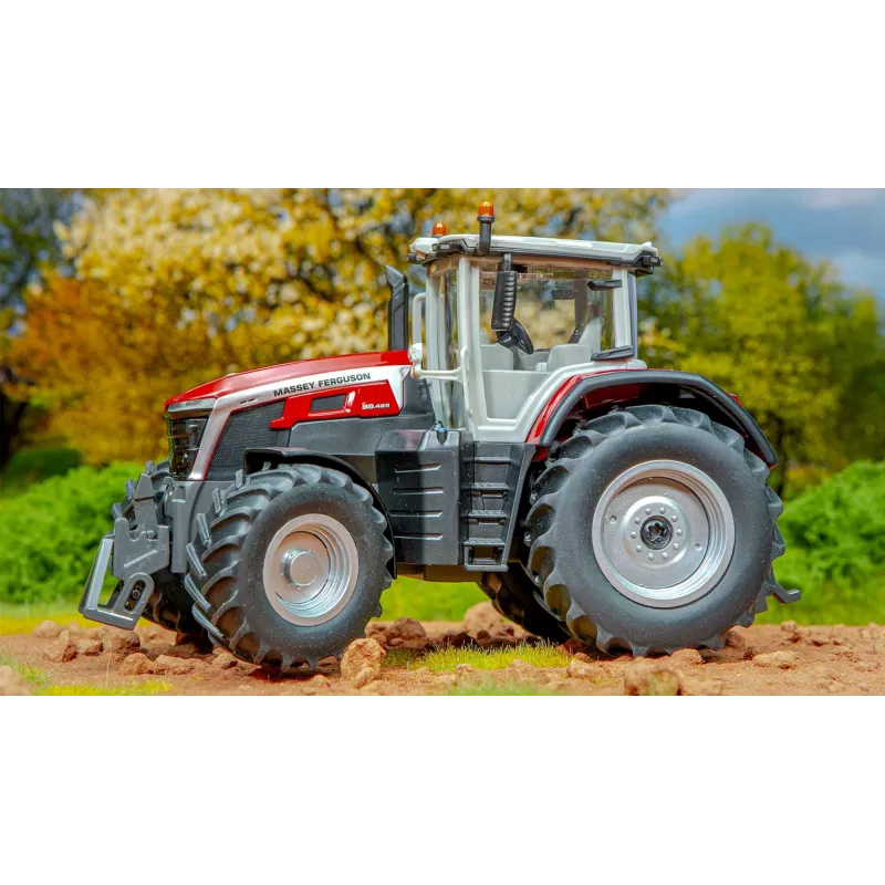 Siku Massey Ferguson 9S valdomas traktorius su Bluetooth programėle – mastelio modelis, įkraunamas