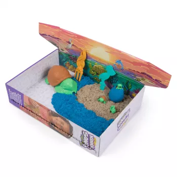 Kinetic Sand Project Planet Turtle Beach – Paplūdimio rinkinys su 14 oz smėliu, įrankiais ir formomis, tvarūs žaislai vaikams