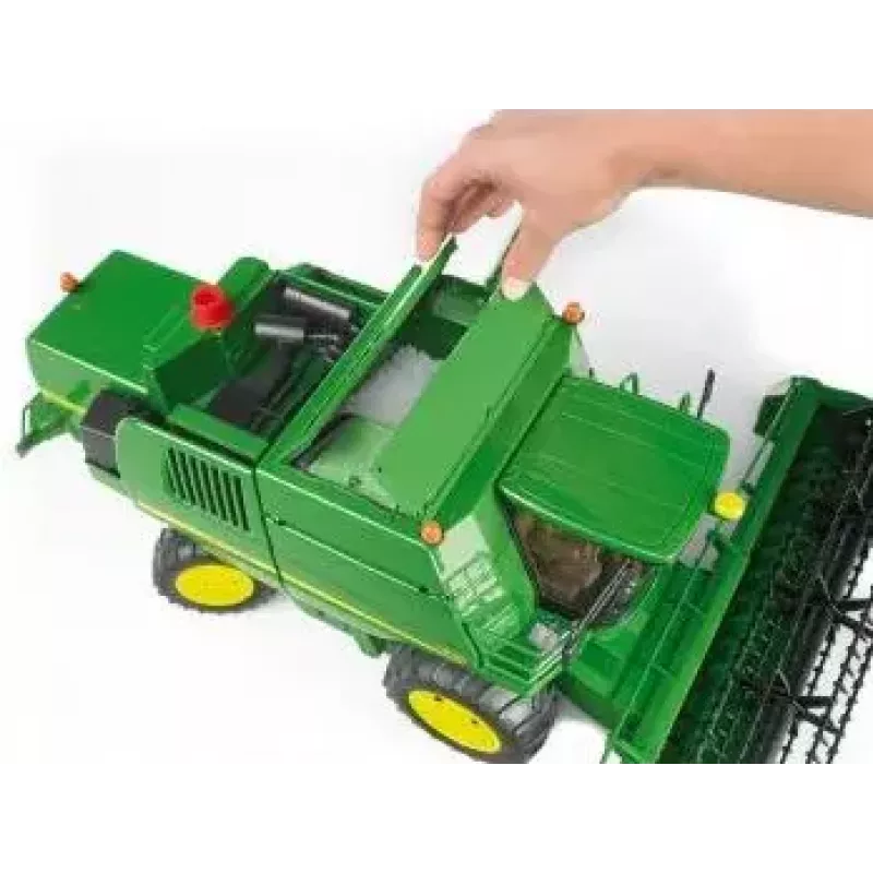 Žaislinis kombainas BRUDER John Deere T670i