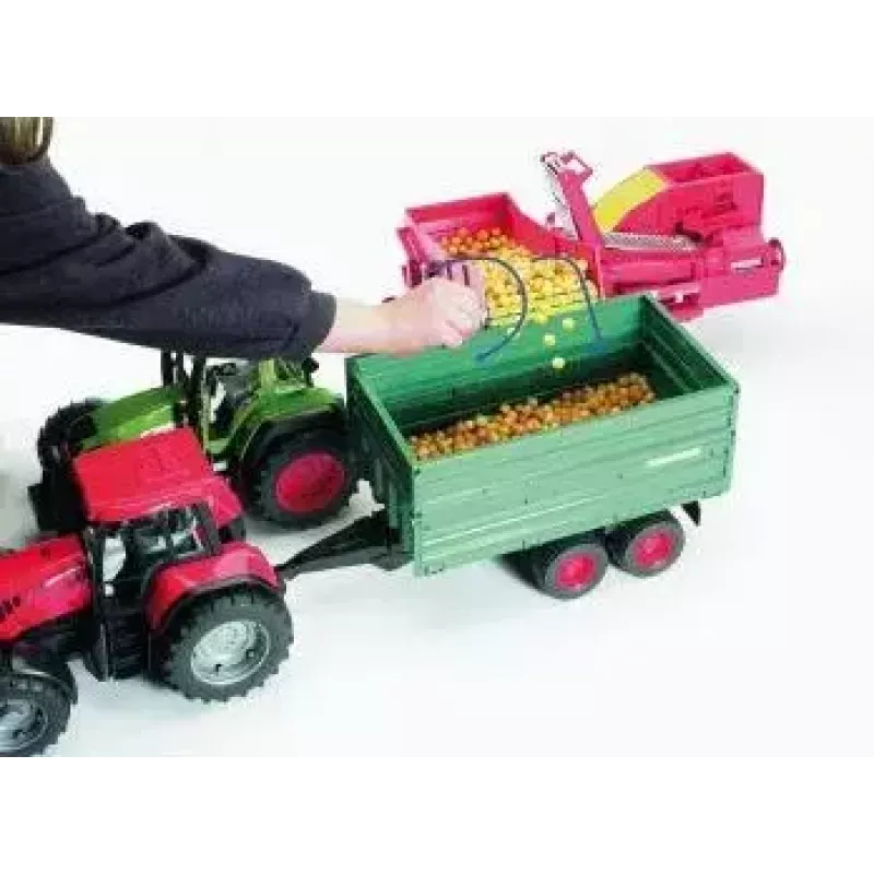 BRUDER Grimme SE 75-30 – bulvių rinktuvo priedas traktoriui (1:16)