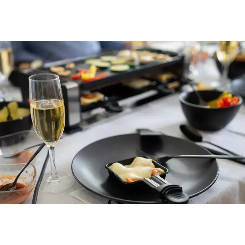 Unold 48730 raclette kepsninė 8 asmenims 1200 W Juoda, Nerūdijantis plienas