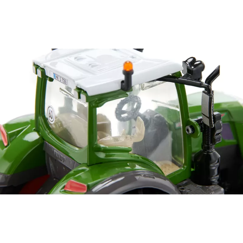 Siku 3293 Farmer Fendt 728 Vario traktoriaus modelis 1:32 masteliu, nuo 3 m.