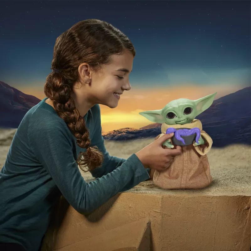Žaislas Star Wars F28495L0 interaktyvus Grogu (Kūdikis Yoda)