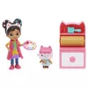 Gabby's Dollhouse meno studijos rinkinys su 2 figūrėlėmis, 2 aksesuarais, pristatymo dėžute ir baldais, žaislai vaikams nuo 3 metų
