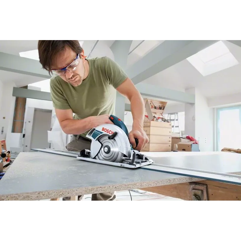 Bosch 0 601 668 901 nešiojamasis diskinis pjūklas 19 cm 5000 aps./min 1800 W