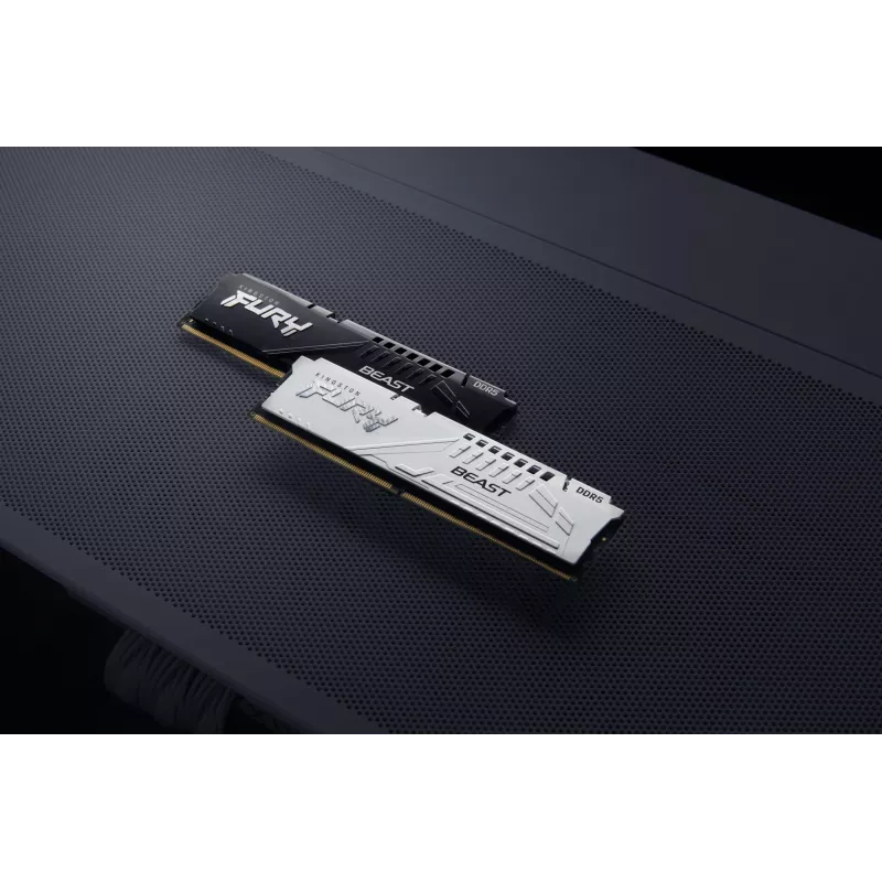 Kingston FURY Beast 32 GB (2x16 GB) DDR5 5600 MT/s CL36 atminties rinkinys baltas EXPO