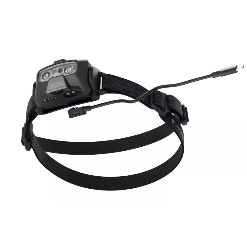 Priekinė galvos lemputė Ledlenser HF6R Core juoda 800 lm IP68