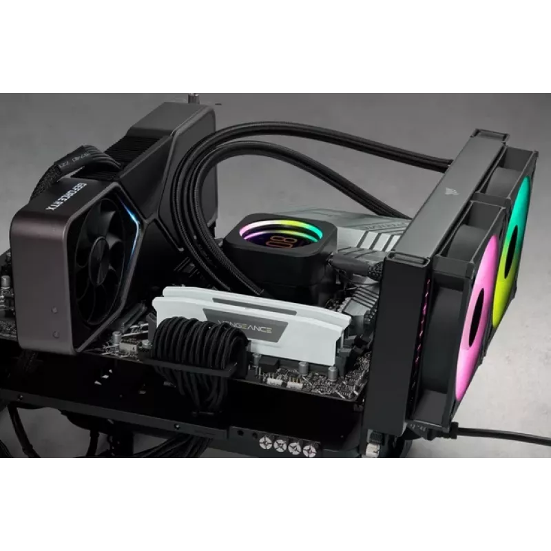 CORSAIR Vengeance 32GB (2x16GB) DDR5 6400MHz CL32 atminties rinkinys - Baltas