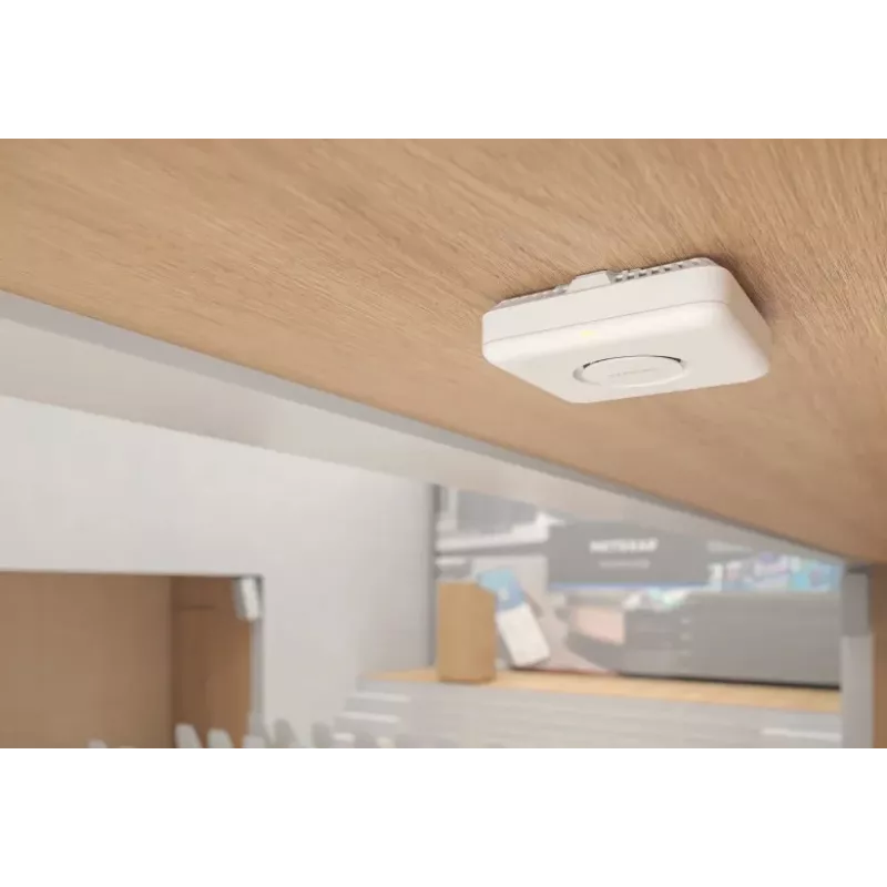 NETGEAR WBE710 belaidis prieigos taškas WiFi 7, PoE, baltas