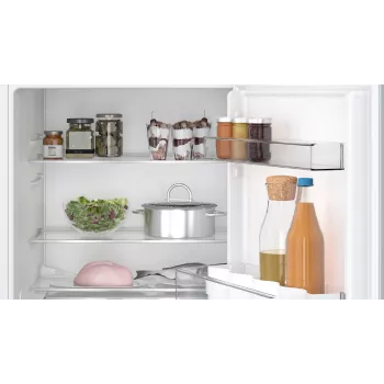 Bosch Serie 4 KUR21VFE0 šaldytuvas įmontuojamas 134 L baltas