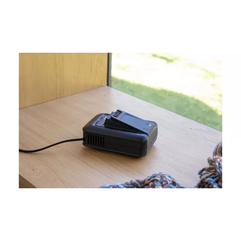 Bosch 1 600 A03 1X0 Įkroviklis akumuliatoriams
