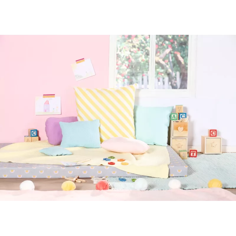BABY born Kindergarten Romper+Badges – kombinezonas lėlei su ženkliukais, 2 metai, 55 g