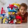 PAW Patrol : Oro gelbėjimo, Pup Squad Adventure Bay oro uosto žaidimų rinkinys su Chase žaisliniu automobiliu ir transporto priemonių paleidimo įrenginiu, vaikų žaislai berniukams ir mergaitėms nuo 3 metų