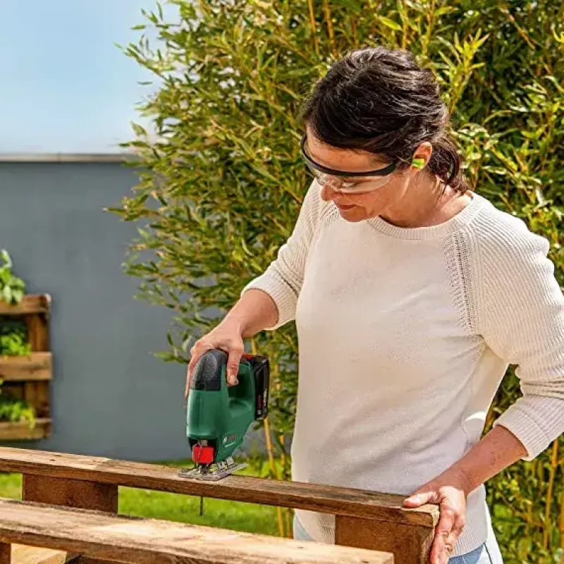 Bosch EasySaw 18V-70 belaidis dėlionė 2600 smūgių/min 1,3 kg