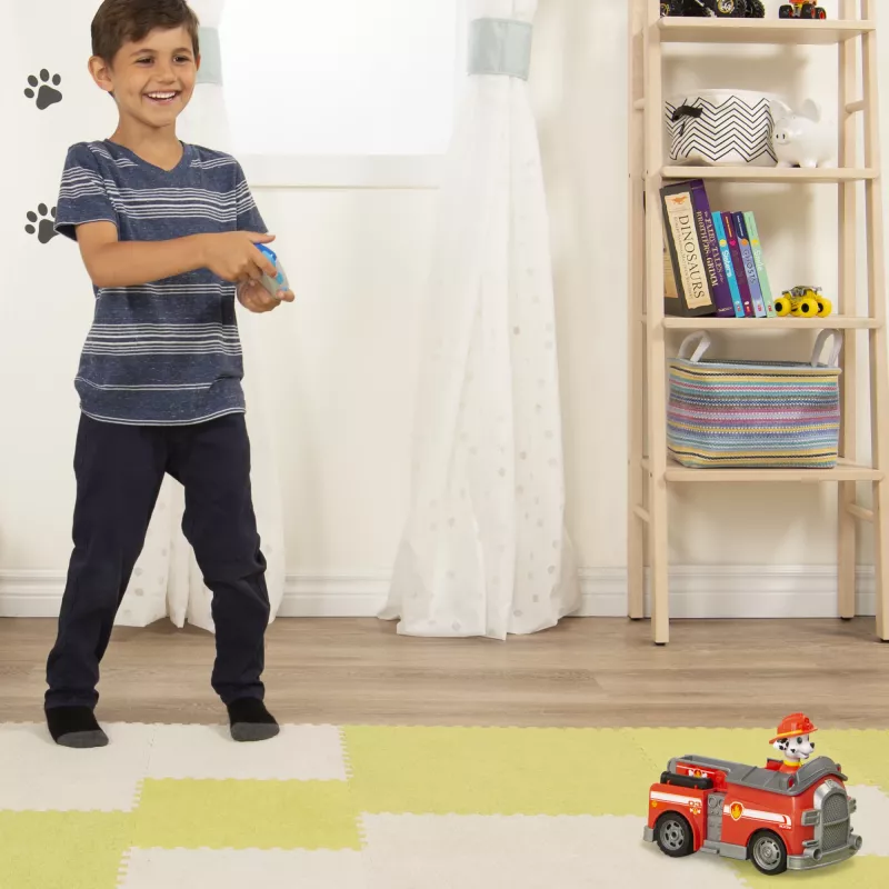 PAW Patrol Marshall nuotolinio valdymo gaisrinis automobilis su dvipuse vairo sistema, vaikams nuo 3 metų