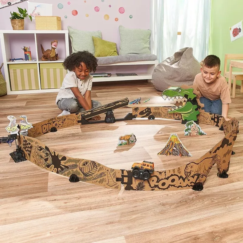 Žaislinė lenktynių trasa VTech Car-Board Racers Dino Adventure Set, kartoninė trasa