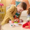 Kinetic Sand SquishPizza kylantis picos orkaitės žaidimų rinkinys, kūrybinė Velykų dovana, 1 svaras formuojamo smėlio ir 5 įrankiai