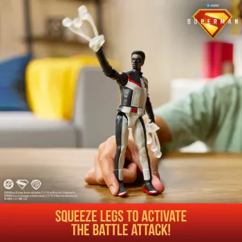 DC Comics SUPERMAN Mr. Terrific Epic Strike veiksmo figūrėlė, 15 cm, autentiškas filmo stilius, 2 aksesuarai, žaislai vaikams nuo 4 metų