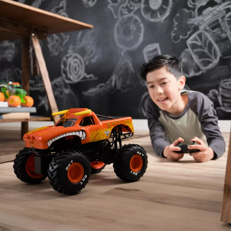 Monster Jam El Toro Loco RC Monster Truck su dūmų efektais, 1:15, žaislas nuo 3 metų