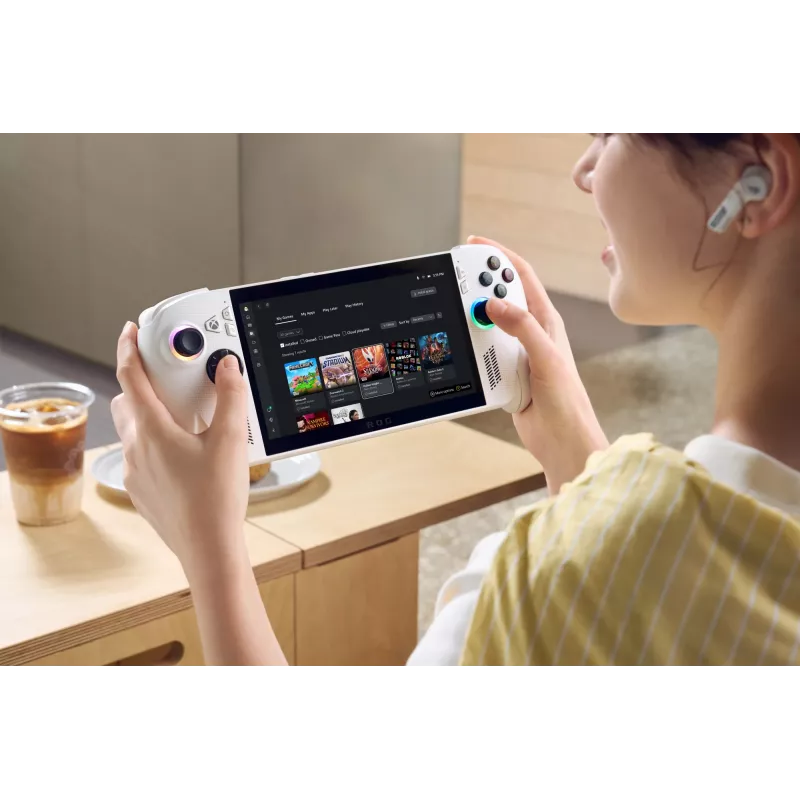 Nešiojama žaidimų konsolė ASUS ROG Xbox Ally RC73YA-NH002W 17,8 cm (7 colių) 512 GB Liečiamas ekranas Wi-Fi Balta