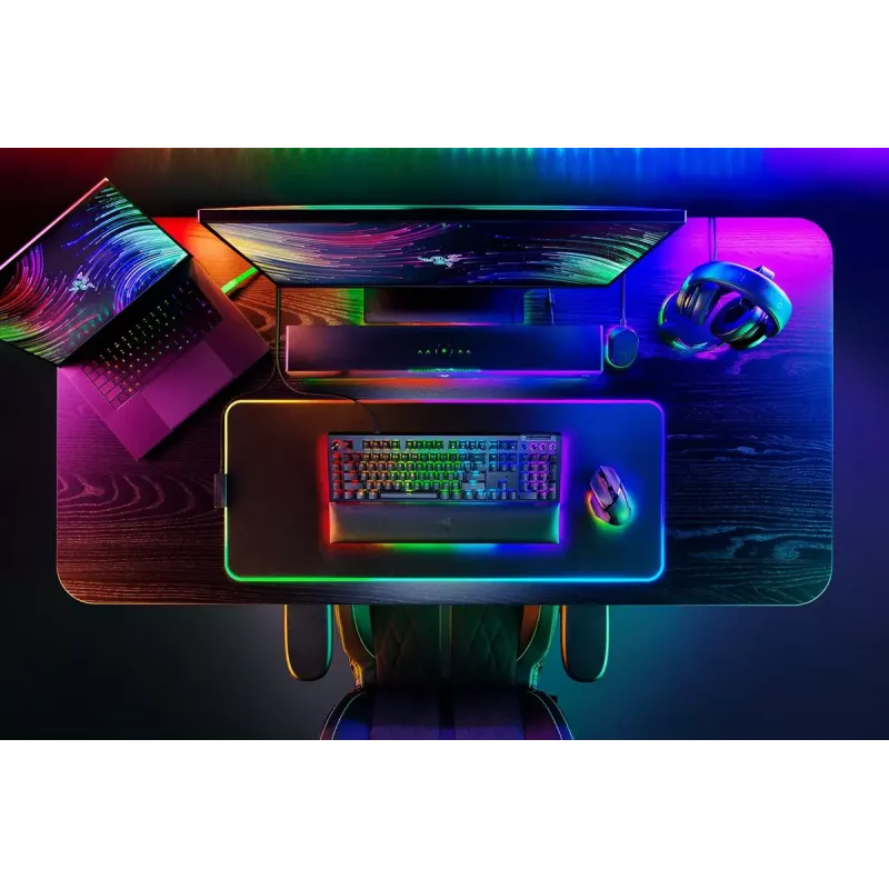 Razer BlackWidow V4 Pro klaviatūra žaidimams USB QWERTY US International juoda mechaninė RGB LED