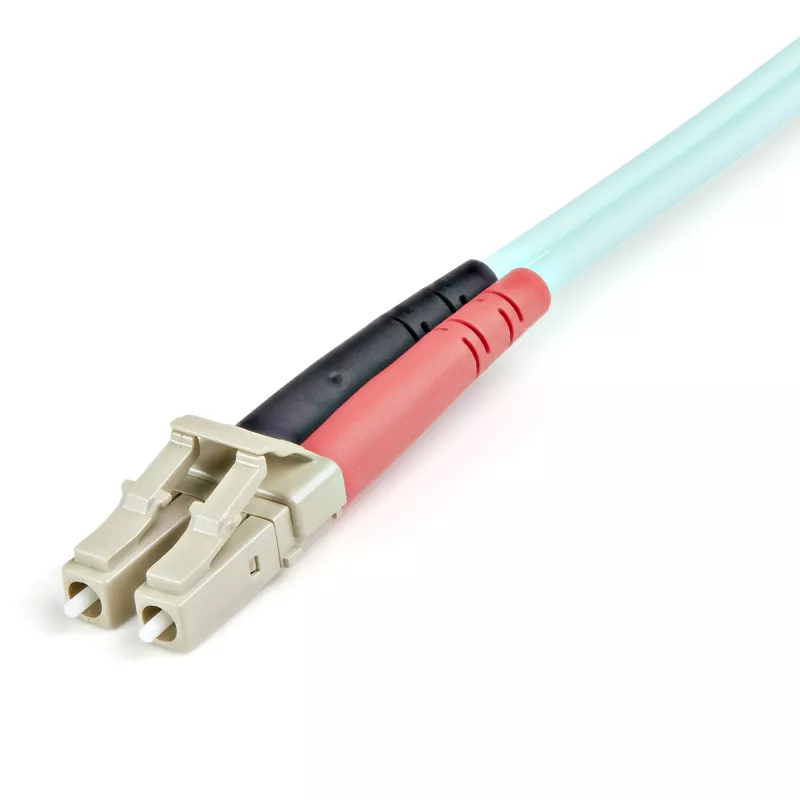 StarTech.com 1 m (3 pėdos) LC/UPC – LC/UPC OM3 daugiamodis šviesolaidinis kabelis, pilnas dupleksas 50/125 µm, 100G, maži įterpimo nuostoliai, LSZH šviesolaidinis trumpiklis