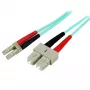 StarTech.com 2m (6,6 pėdos) LC/UPC į SC/UPC OM3 daugiamodis šviesolaidinis kabelis, pilnas dupleksas 50/125 µm zipcord, 100G, maži įterpimo nuostoliai, LSZH šuolis