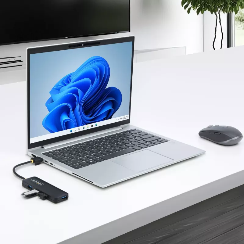 StarTech.com 4 prievadų USB-A šakotuvas, 5Gbps, maitinamas iš magistralės, mažas kelioninis mini USB šakotuvas, kelių prievadų USB 3.0 skirstytuvas, nešiojamas USB šakotuvas, apsauga nuo perkrovos (OCP)