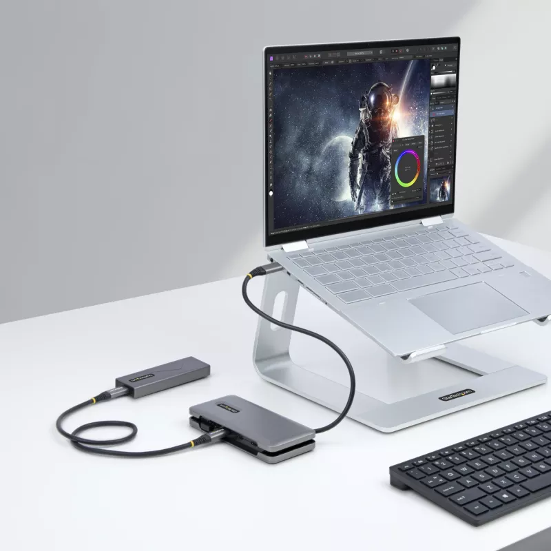 StarTech.com 4 prievadų USB-C šakotuvas – 1x USB-A ir 3x USB-C – USB 3.2 Gen 2 (10Gbps) – maitinamas iš magistralės – su 32 cm apvyniojamu kabeliu