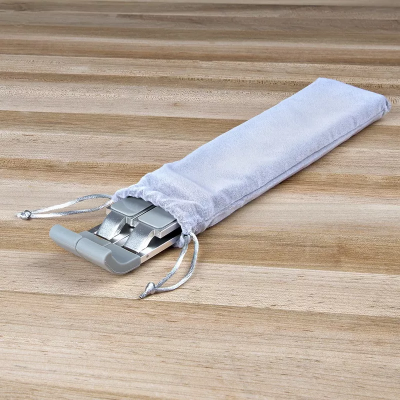 StarTech.com Sulankstomas nešiojamojo kompiuterio stovas, aukščio reguliavimas, ergonomiškas, ventiliuojamas aliuminio rėmas, laiko iki 10 kg, pakreipiamas, sulankstomas dizainas