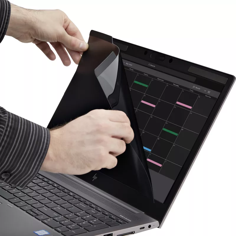 StarTech.com privatumo ekranas 15,6 colio nešiojamam kompiuteriui – magnetinis nuimamas apsauginis filtras, mažinantis mėlyną šviesą, 16:9, matinis/blizgus, +/-30 laipsnių