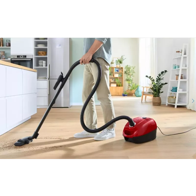 Bosch Serie 4 BGD38RD1H būgninis dulkių siurblys, 600 W, 4 L dulkių maišas, sausas valymas, raudonas