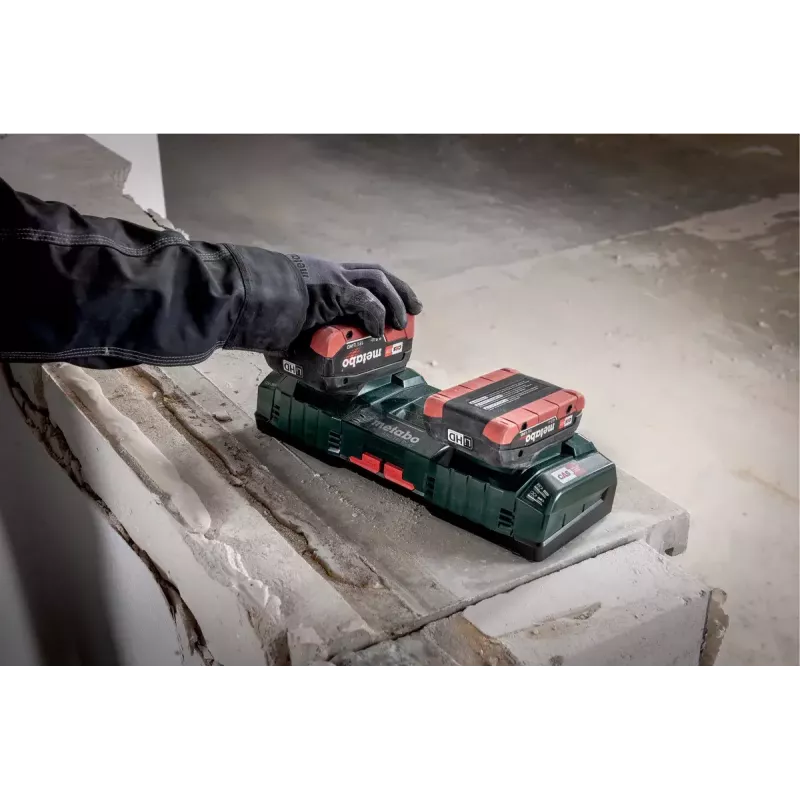 Baterijų įkroviklis Metabo 627495000 Universal AC Ličio jonų Žalias