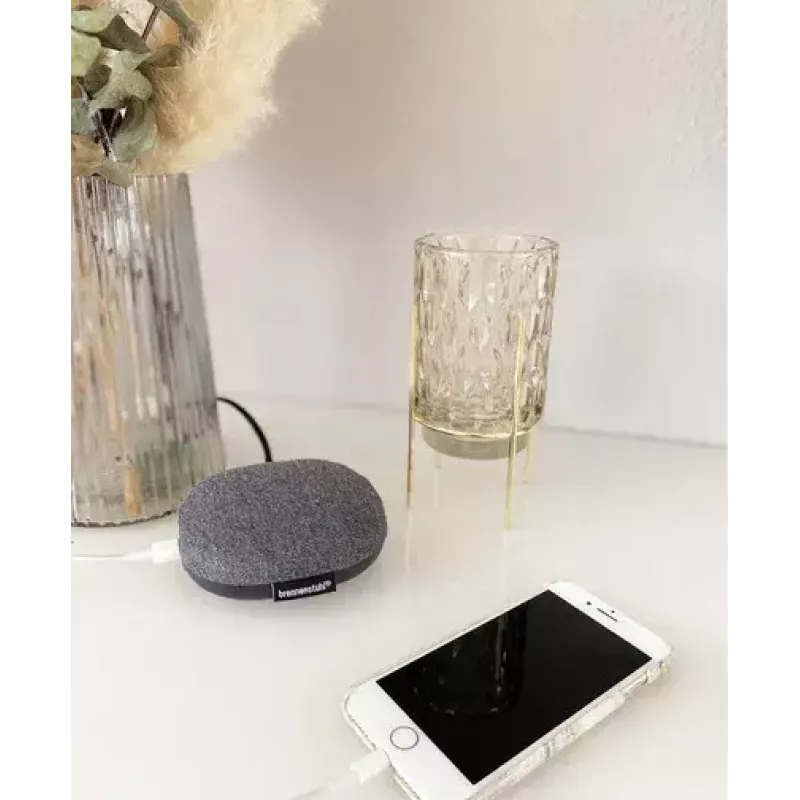 Brennenstuhl estilo įkrovimo stotelė su audiniu dengtu paviršiumi, 3 m, 1 lizdas + 2 USB, antracitinė/juoda