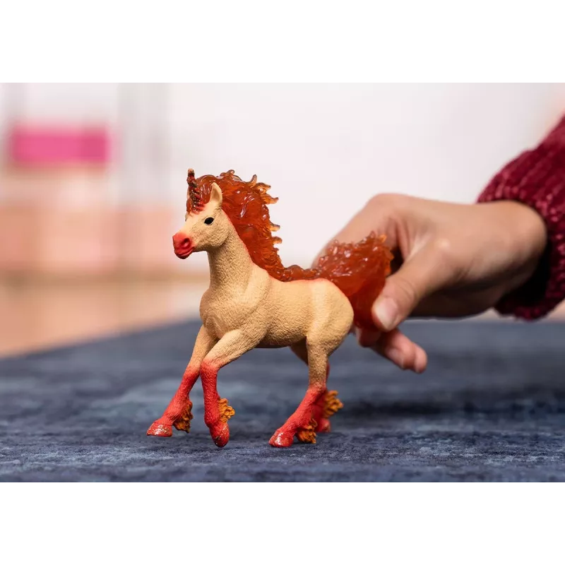 Schleich BAYALA Elementa Fire Unicorn Stallion oranžinis 70756S