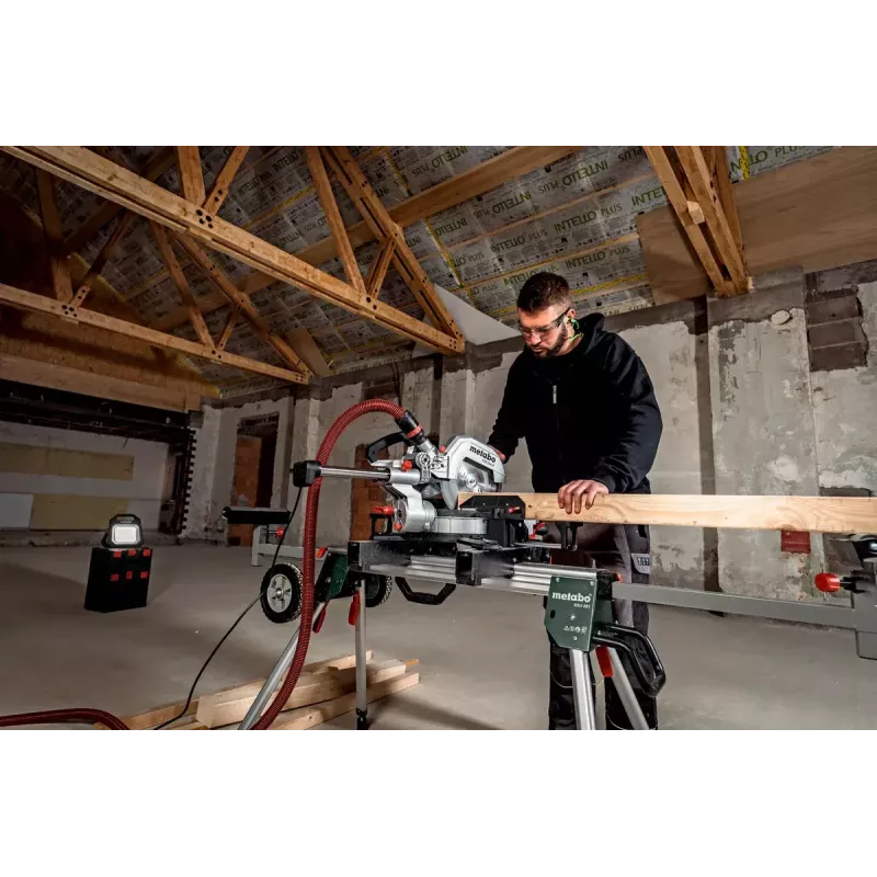 Pjūklas Metabo KGS 254 M