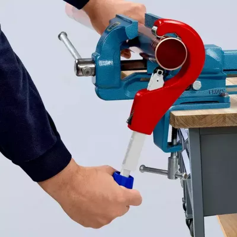 Vamzdžių pjaustytuvas Knipex 90 31 03 BK, tinka žalvariui, variui, plienui