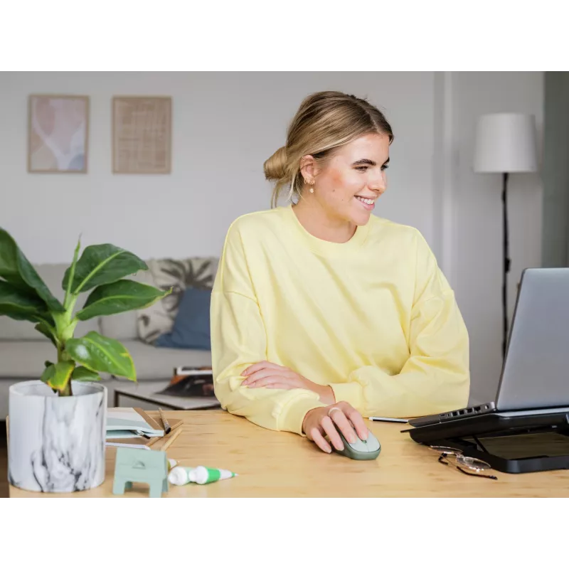 Trust Yvi+ biuro pelė RF belaidė optinė dešinei rankai 1600 DPI