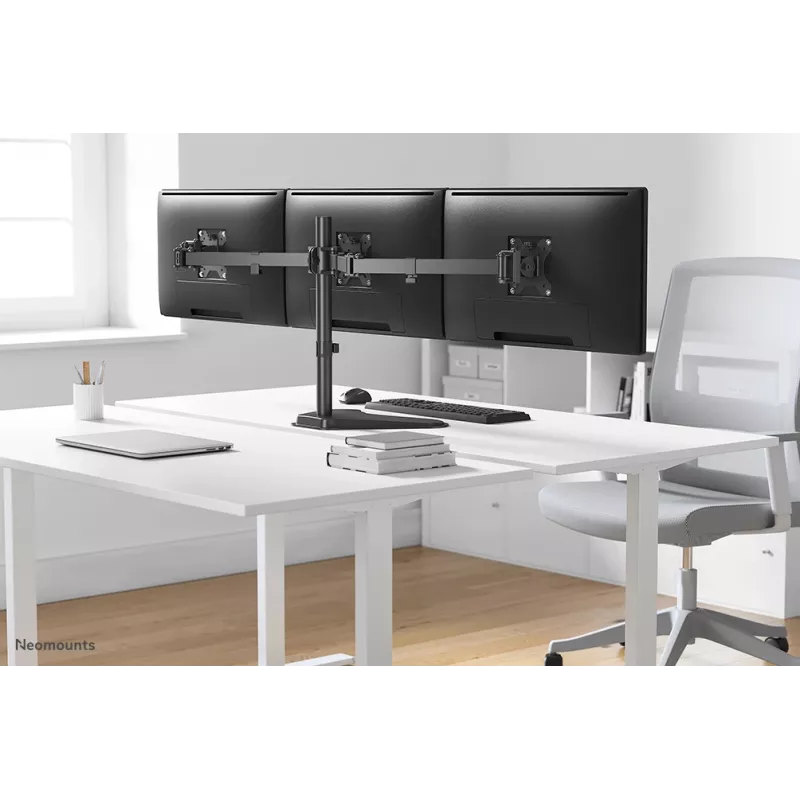 Neomounts FPMA-D550DD3BLACK laisvai pastatomas monitorių stovas 3 ekranams 13-27 col. 6 kg