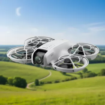 DJI Neo 135 g dronas su 4K Ultra HD kamera, 18 min skrydžio laiku, be nuotolinio valdymo pulto