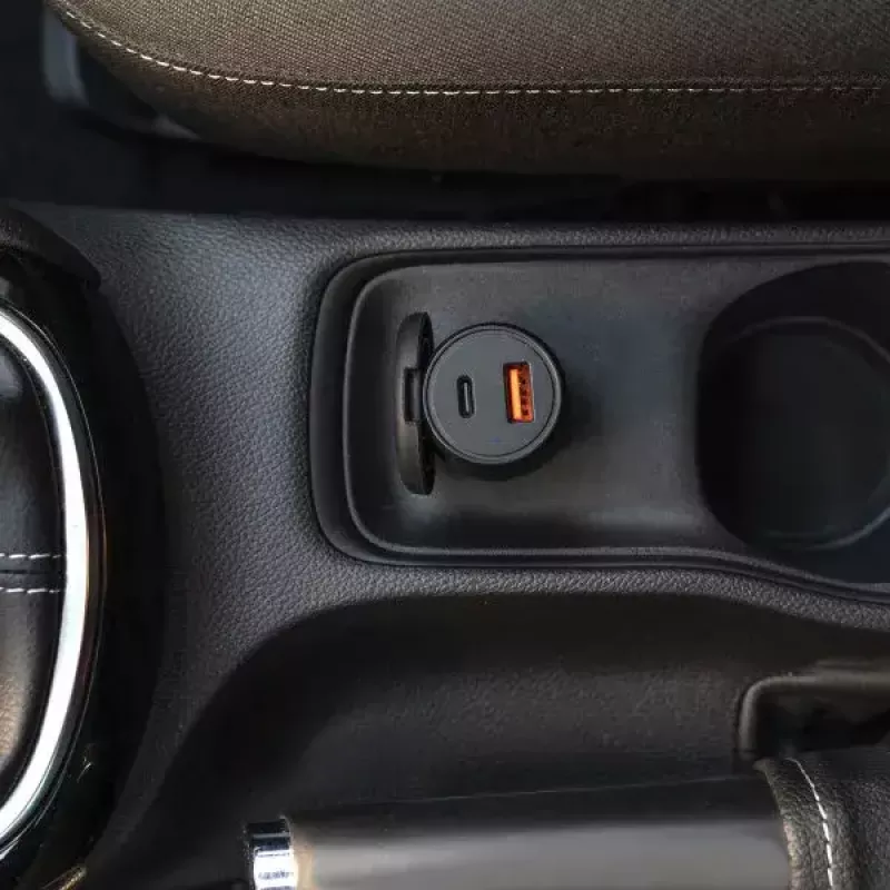 Automobilinis įkroviklis 4smarts VoltRoad Ultimate 65W + 18W USB-C USB-A