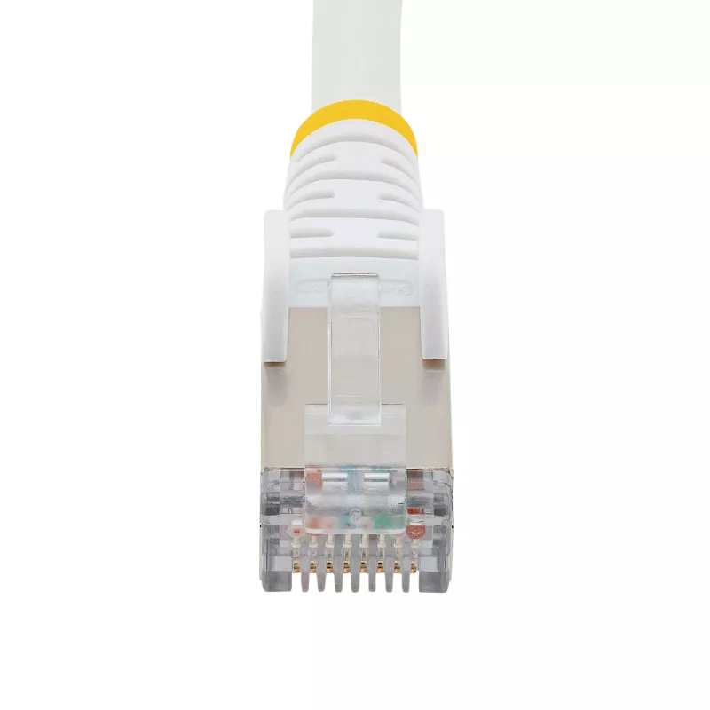 StarTech.com 50 cm CAT6a Ethernet kabelis baltas - LSZH - 10GbE 500MHz 100W PoE++ S/FTP RJ-45