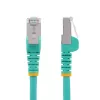 StarTech.com 50 cm CAT6a Ethernet kabelis - Aqua - Mažai dūmų, nulio halogeno (LSZH) - 10GbE 500MHz 100W PoE++ Su apsauga nuo užkabinimo RJ-45 su įtempimo mažinimo gaubtais S/FTP tinklo jungiamasis laidas